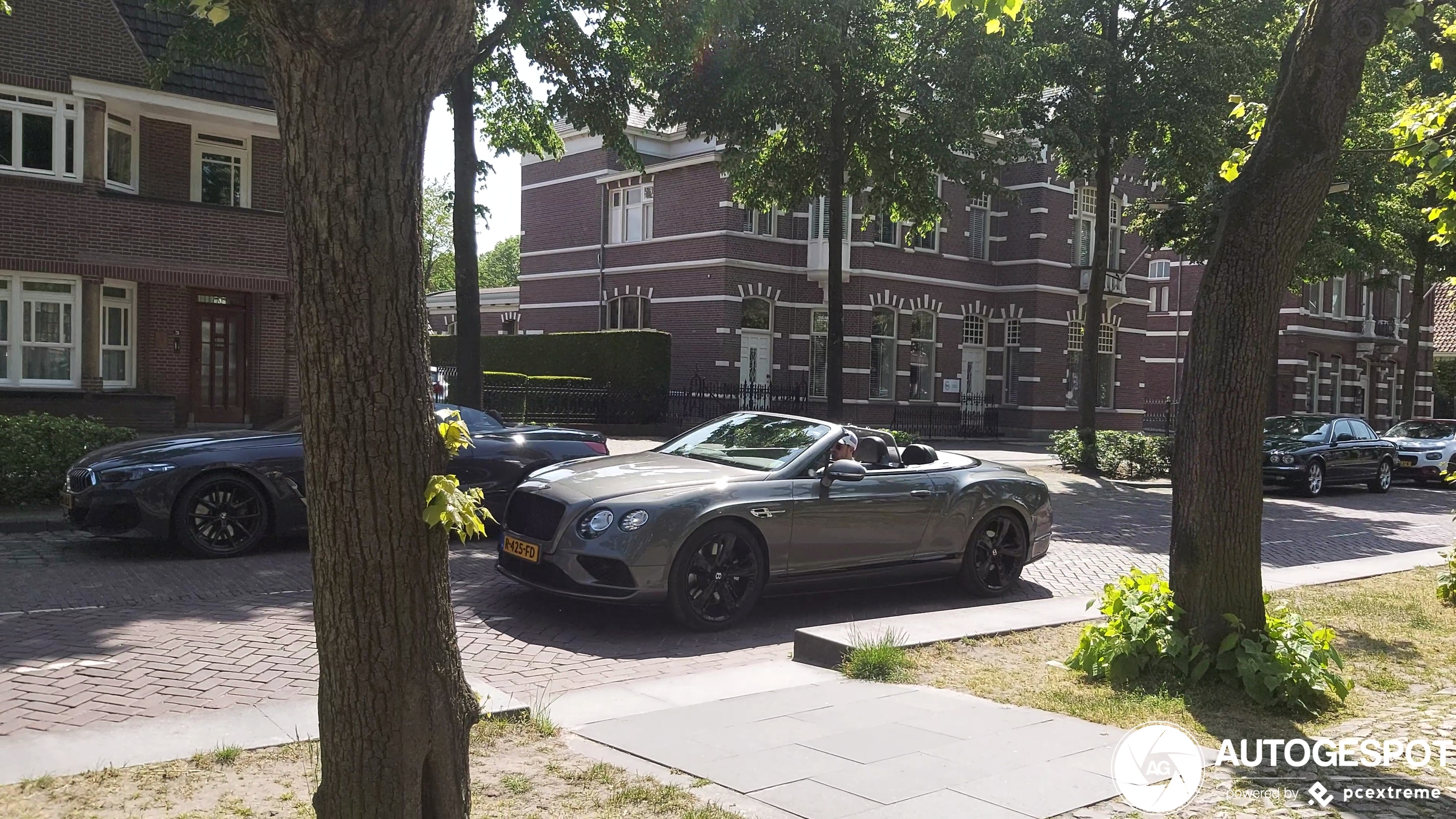 Bentley Continental GTC V8 S 2016