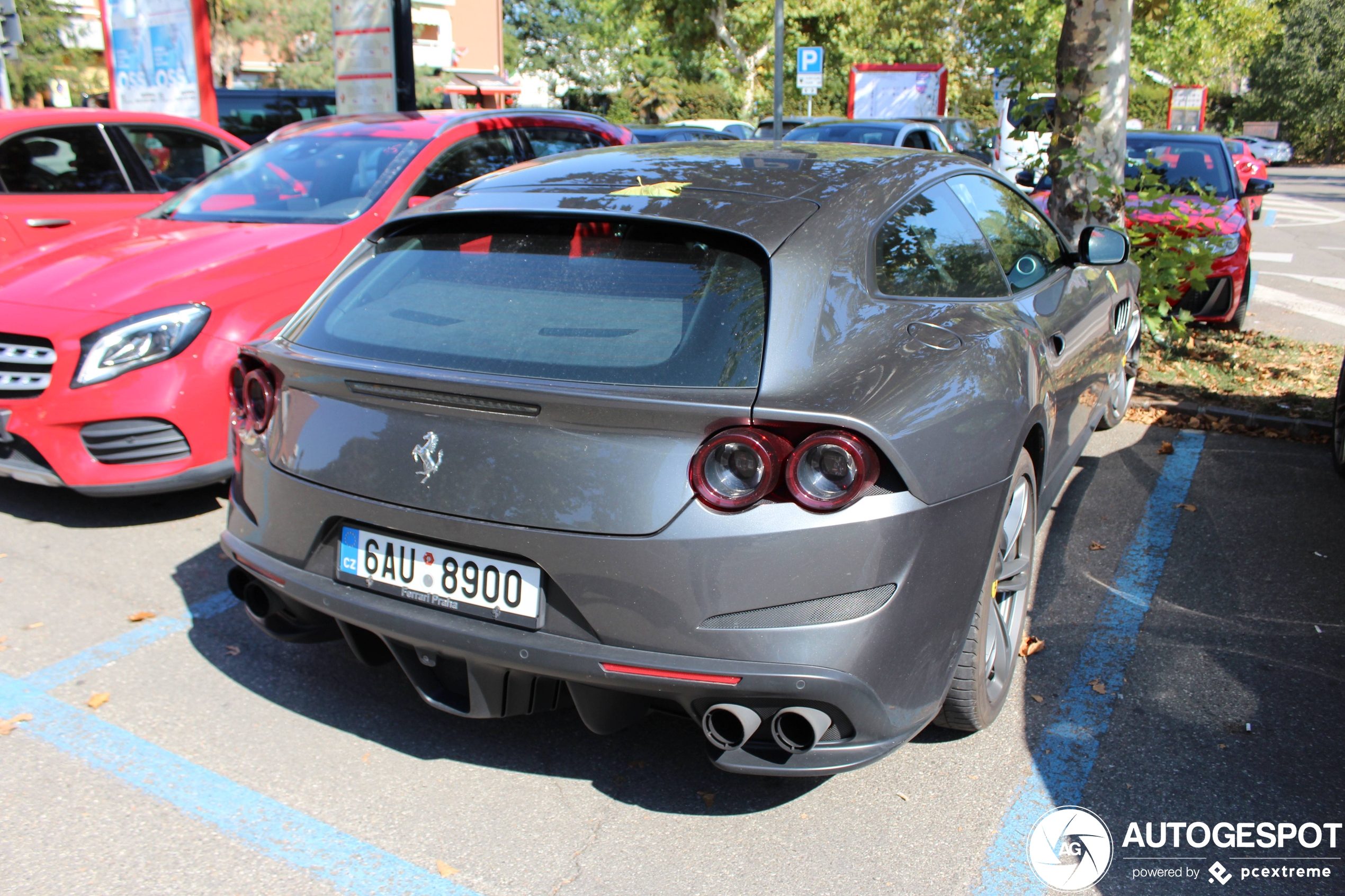 Ferrari GTC4Lusso