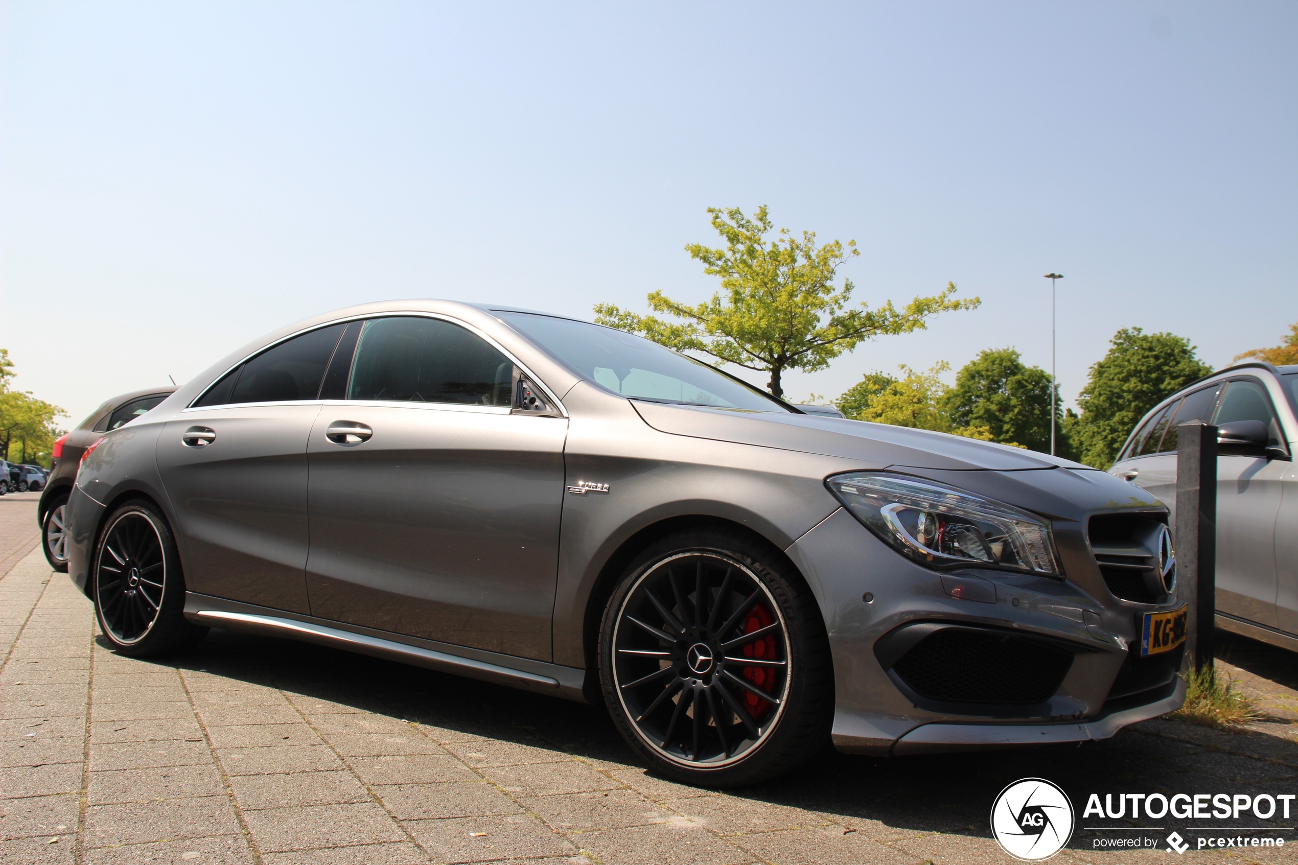 Mercedes-Benz CLA 45 AMG C117