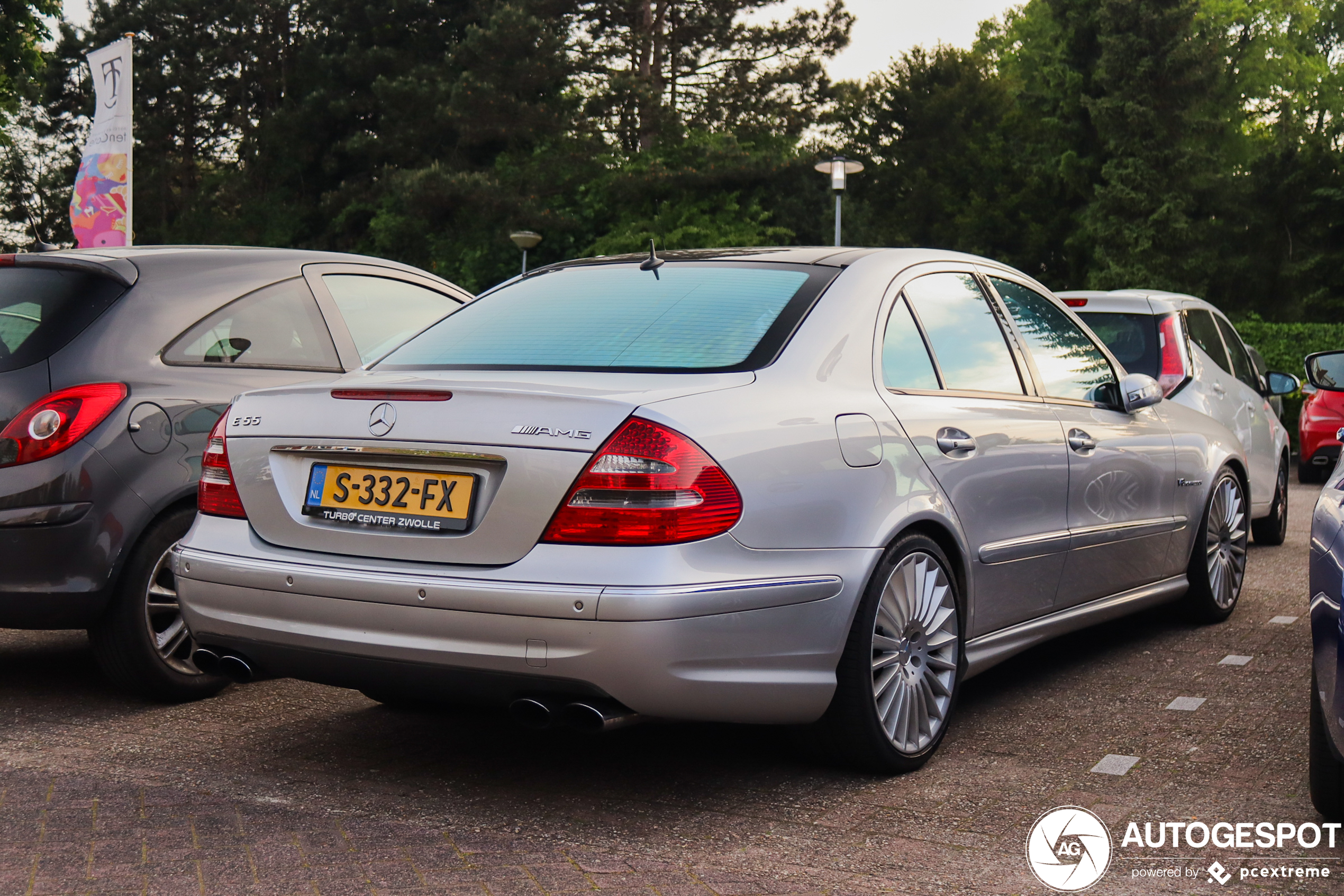 Mercedes-Benz E 55 AMG