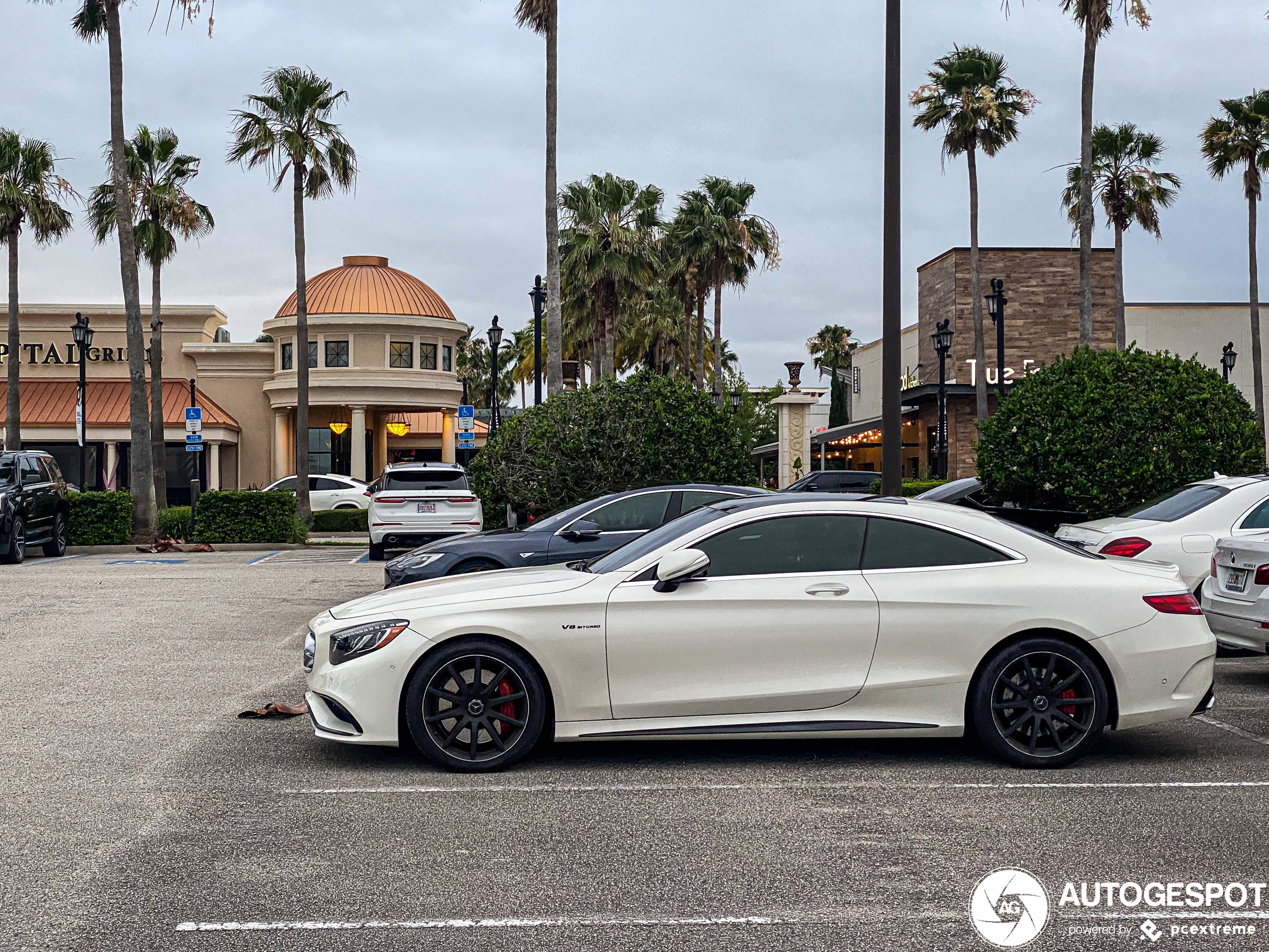 Mercedes-AMG S 63 Coupé C217