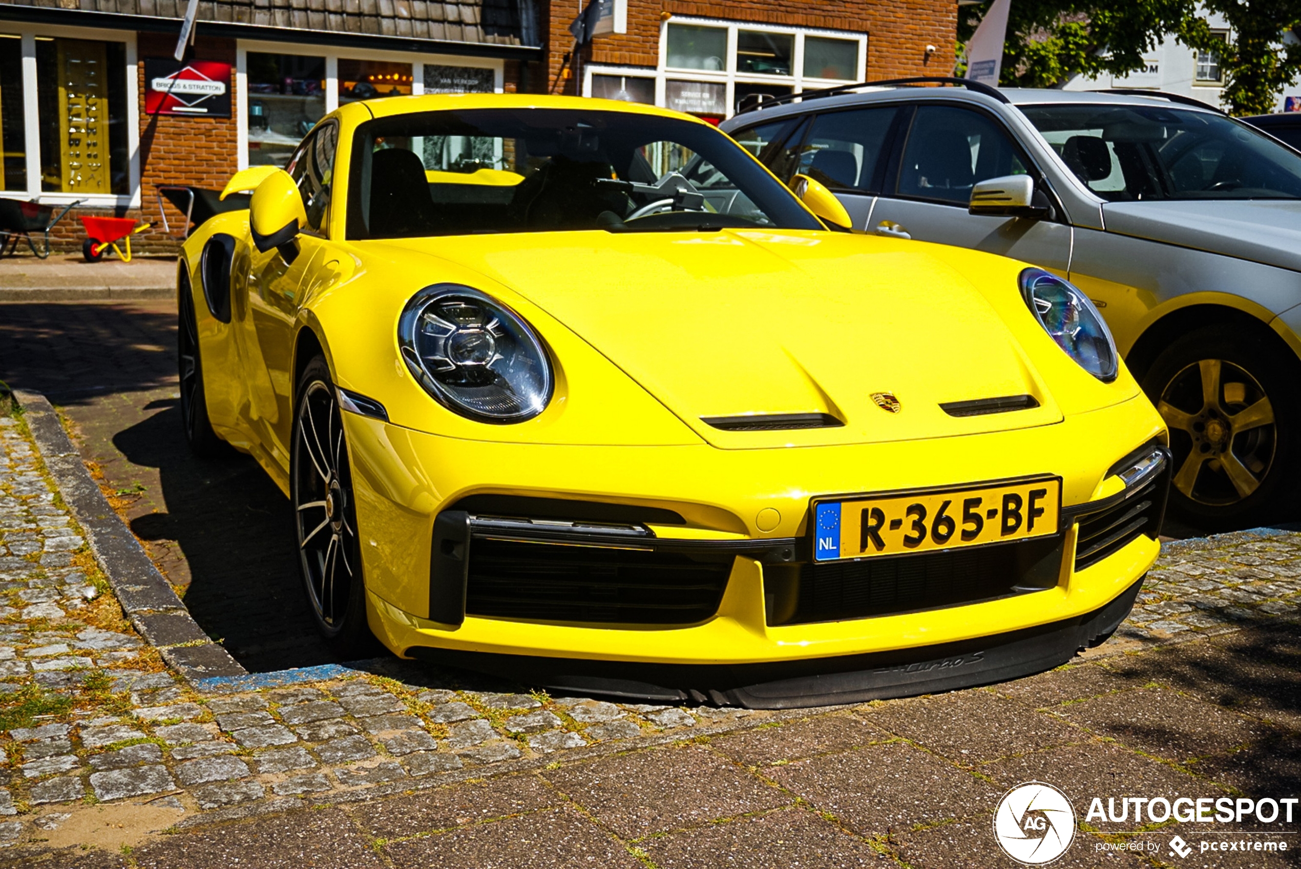 Porsche 992 Turbo S