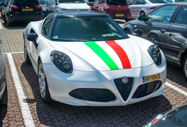 Alfa Romeo 4C Coupé