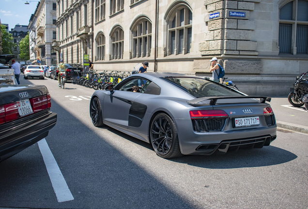 Audi R8 V10 Plus 2015