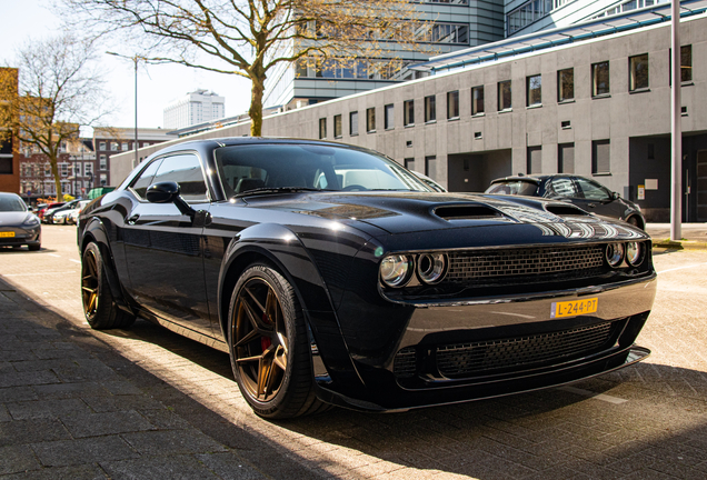 Dodge Challenger SRT Hellcat Widebody