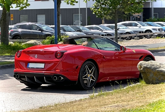 Ferrari California T