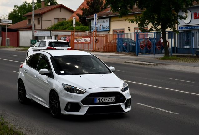 Ford Focus RS 2015