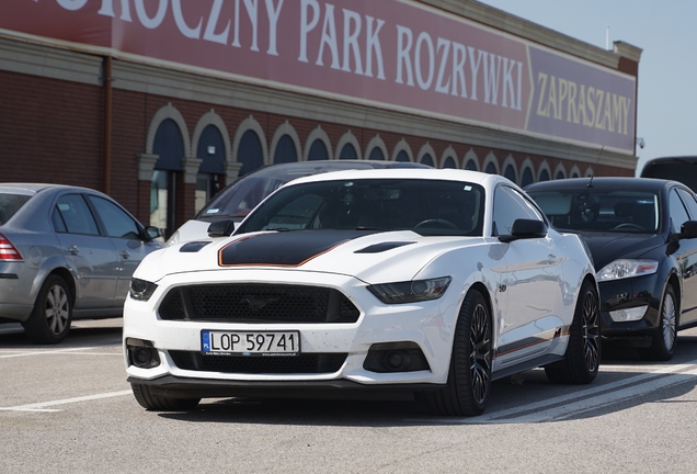 Ford Mustang GT 2015