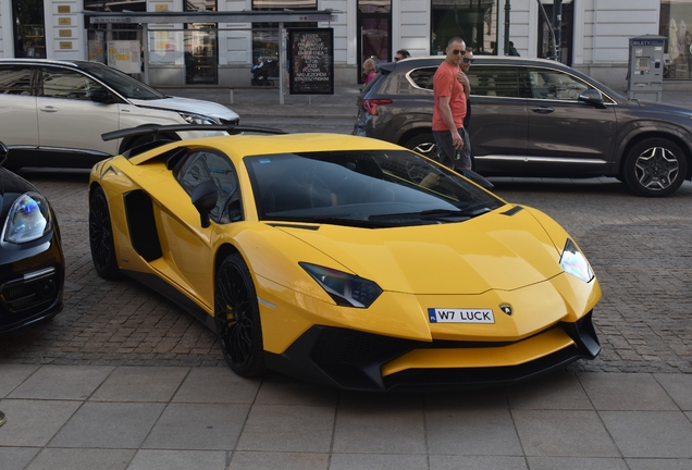 Lamborghini Aventador LP750-4 SuperVeloce