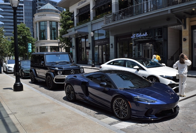 McLaren GT