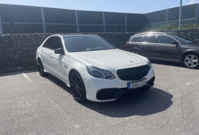 Mercedes-Benz E 63 AMG S W212