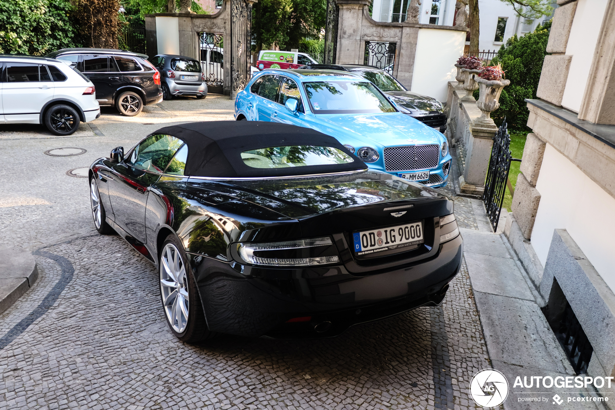 Aston Martin DB9 Volante 2013