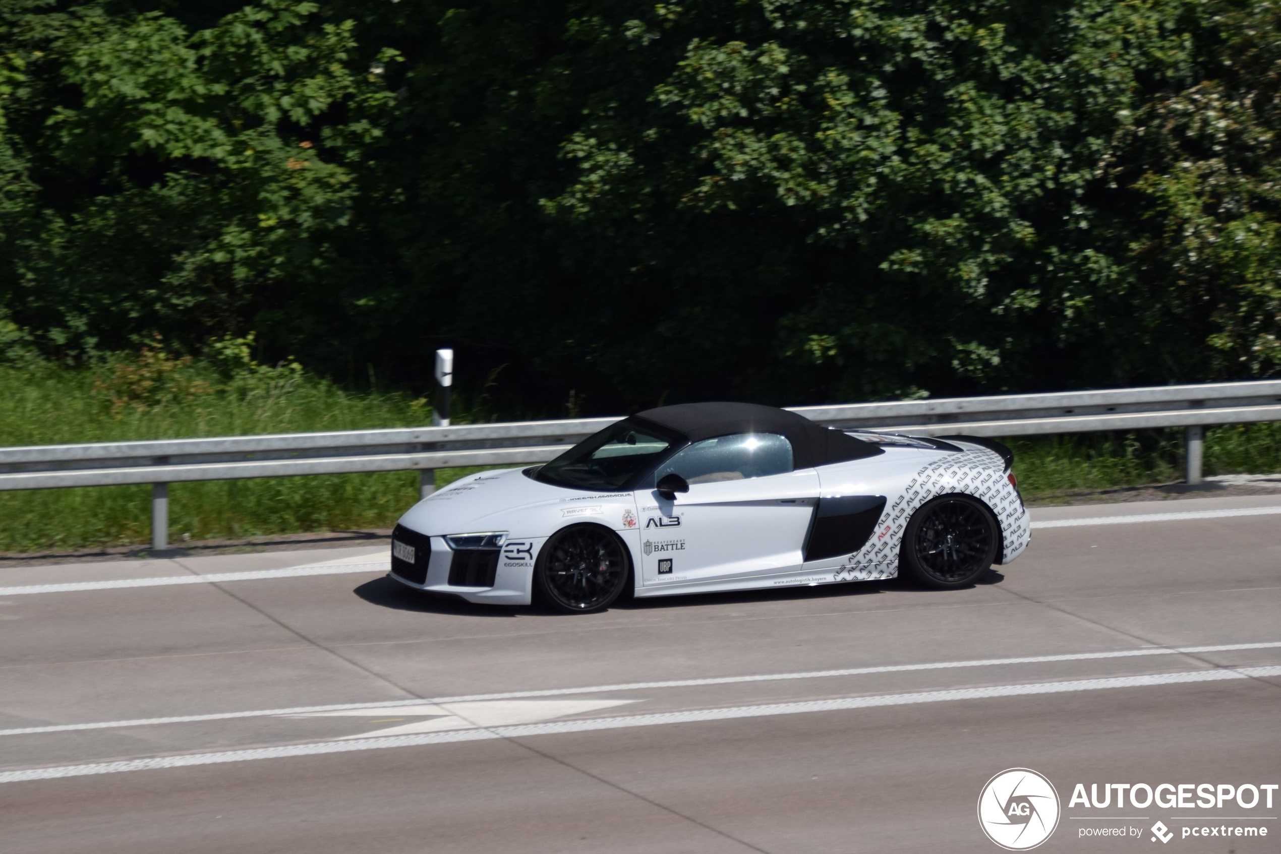 Audi R8 V10 Plus Spyder 2017