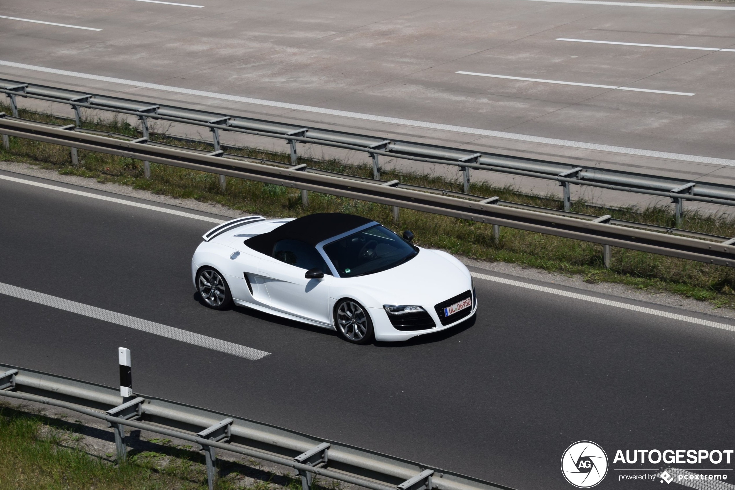 Audi R8 V10 Spyder