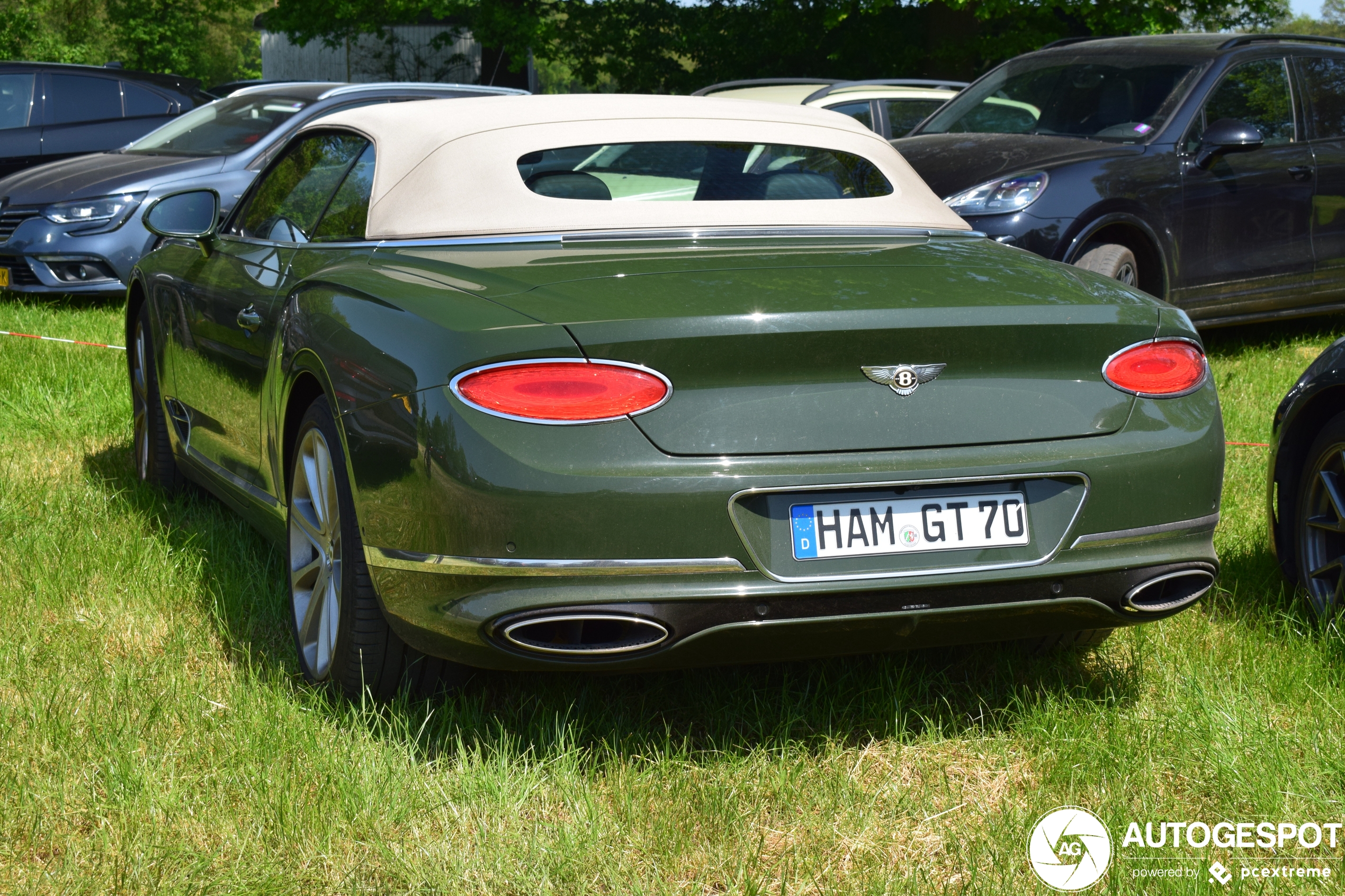 Bentley Continental GTC 2019