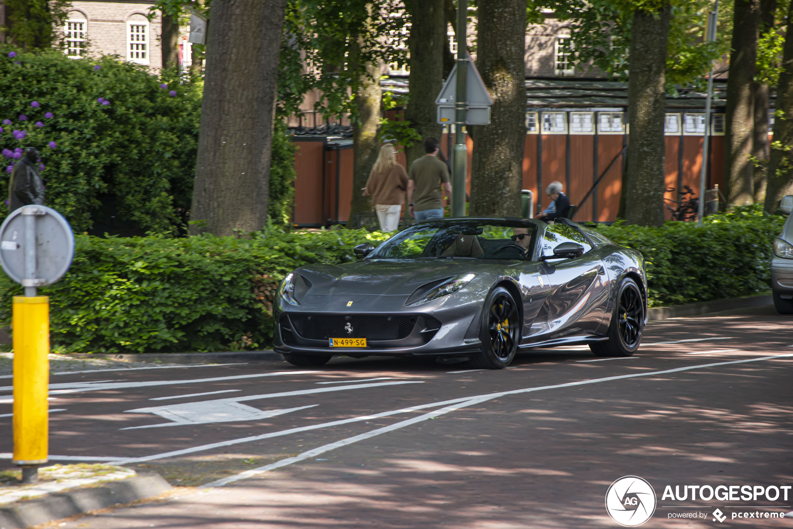 Ferrari 812 GTS