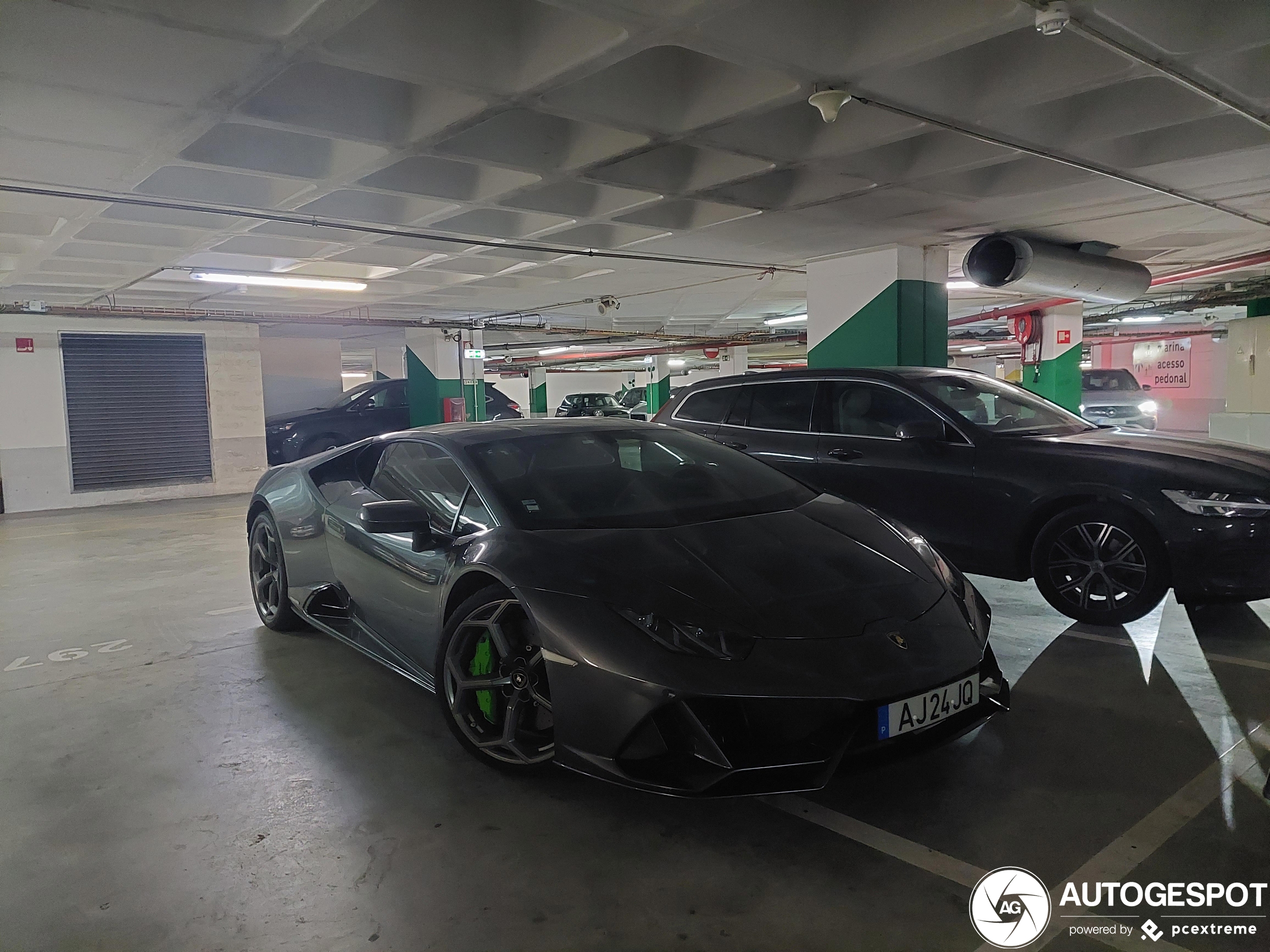 Lamborghini Huracán LP640-4 EVO