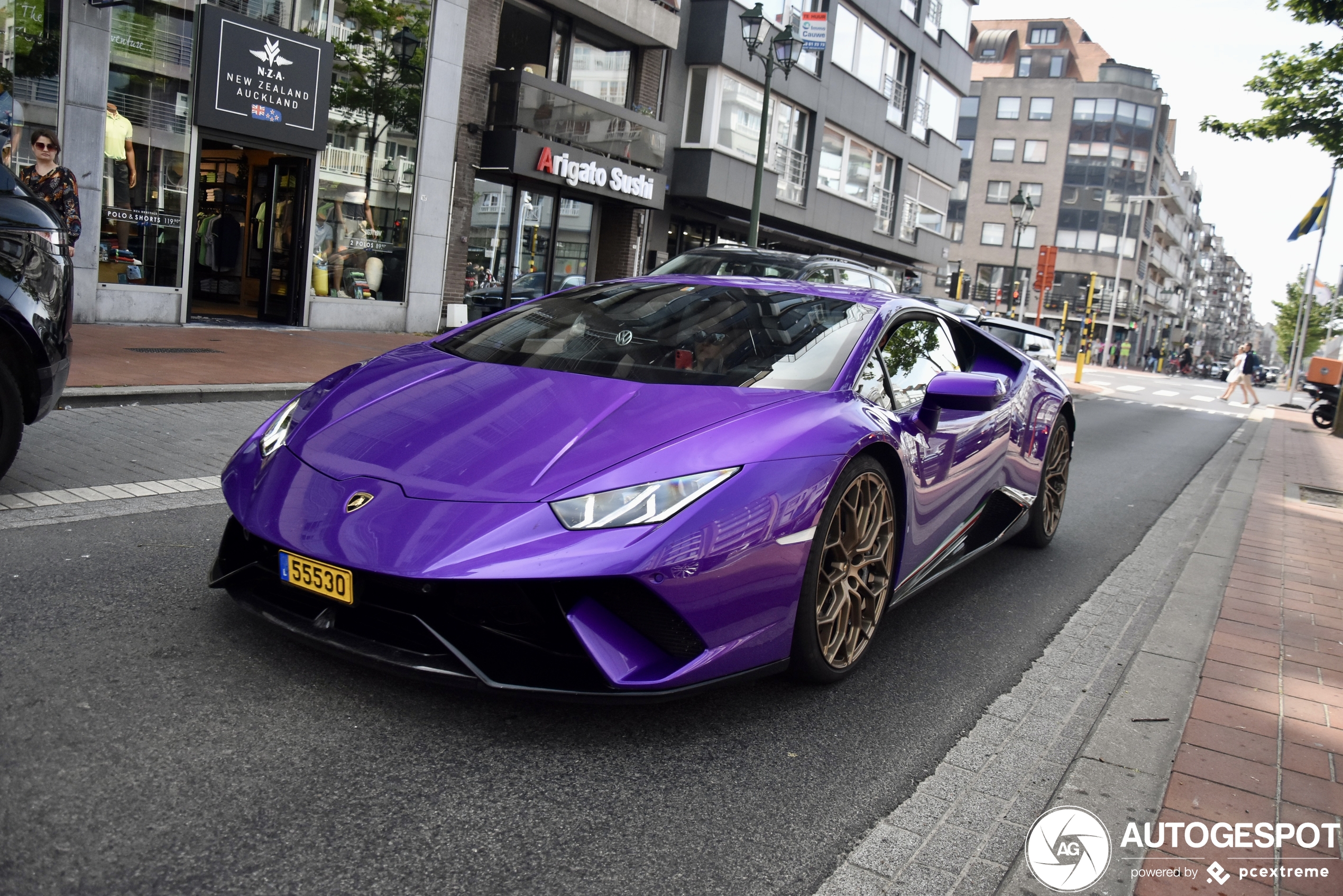 Lamborghini Huracán LP640-4 Performante