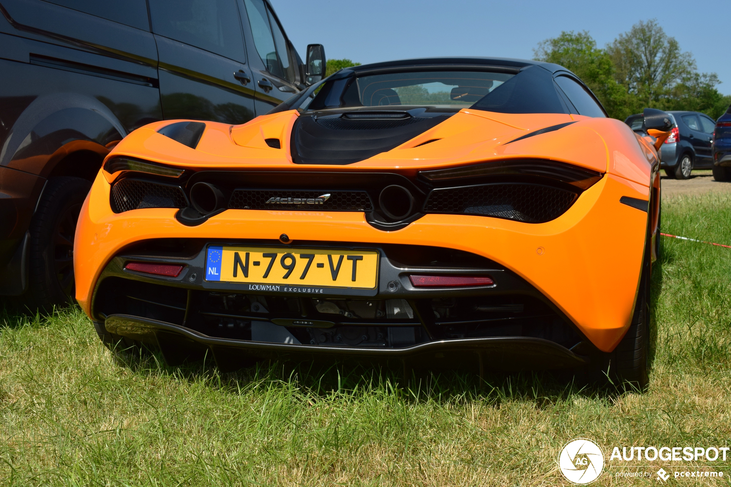 McLaren 720S Spider