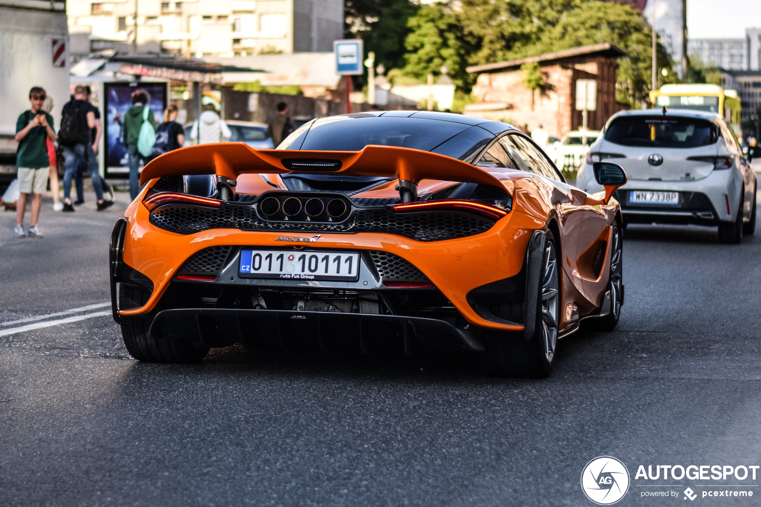 McLaren 765LT