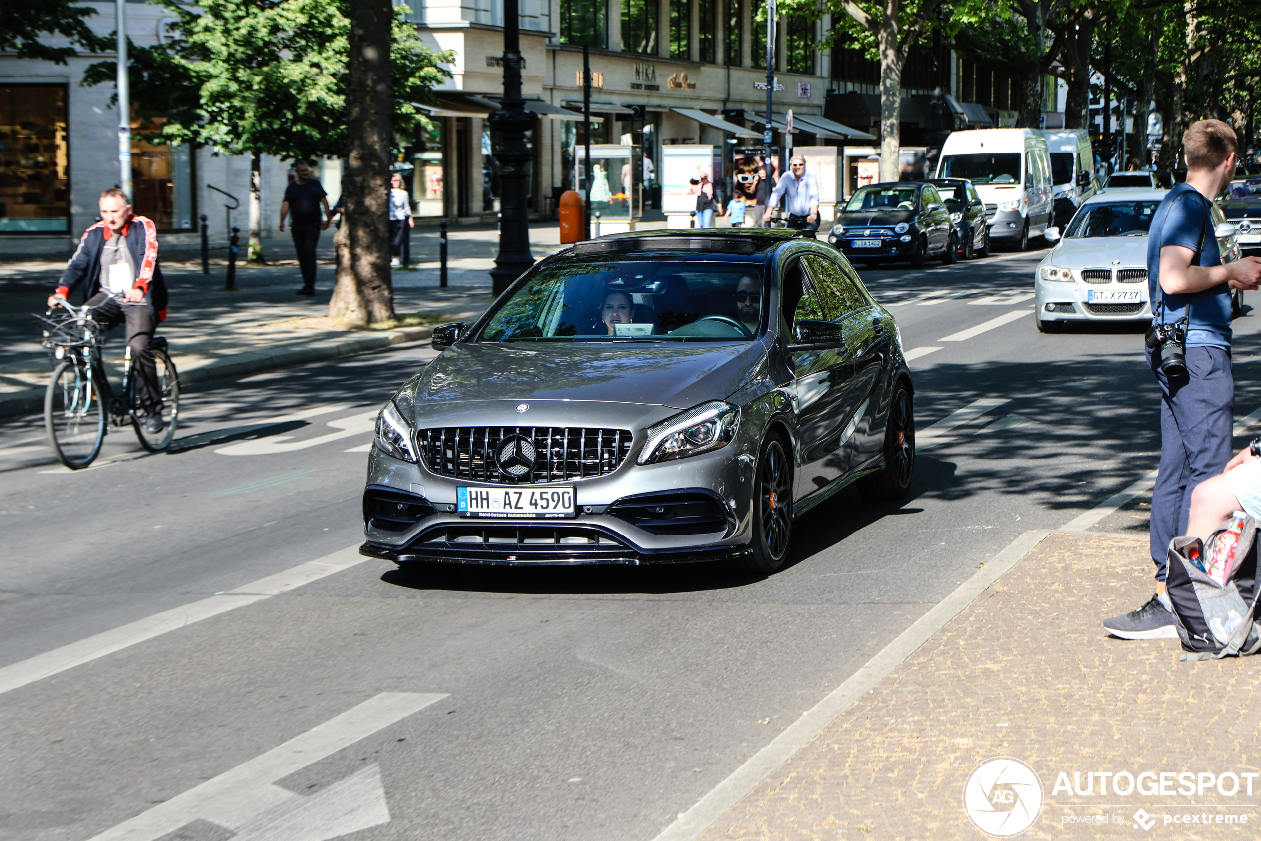 Mercedes-AMG A 45 W176 2015