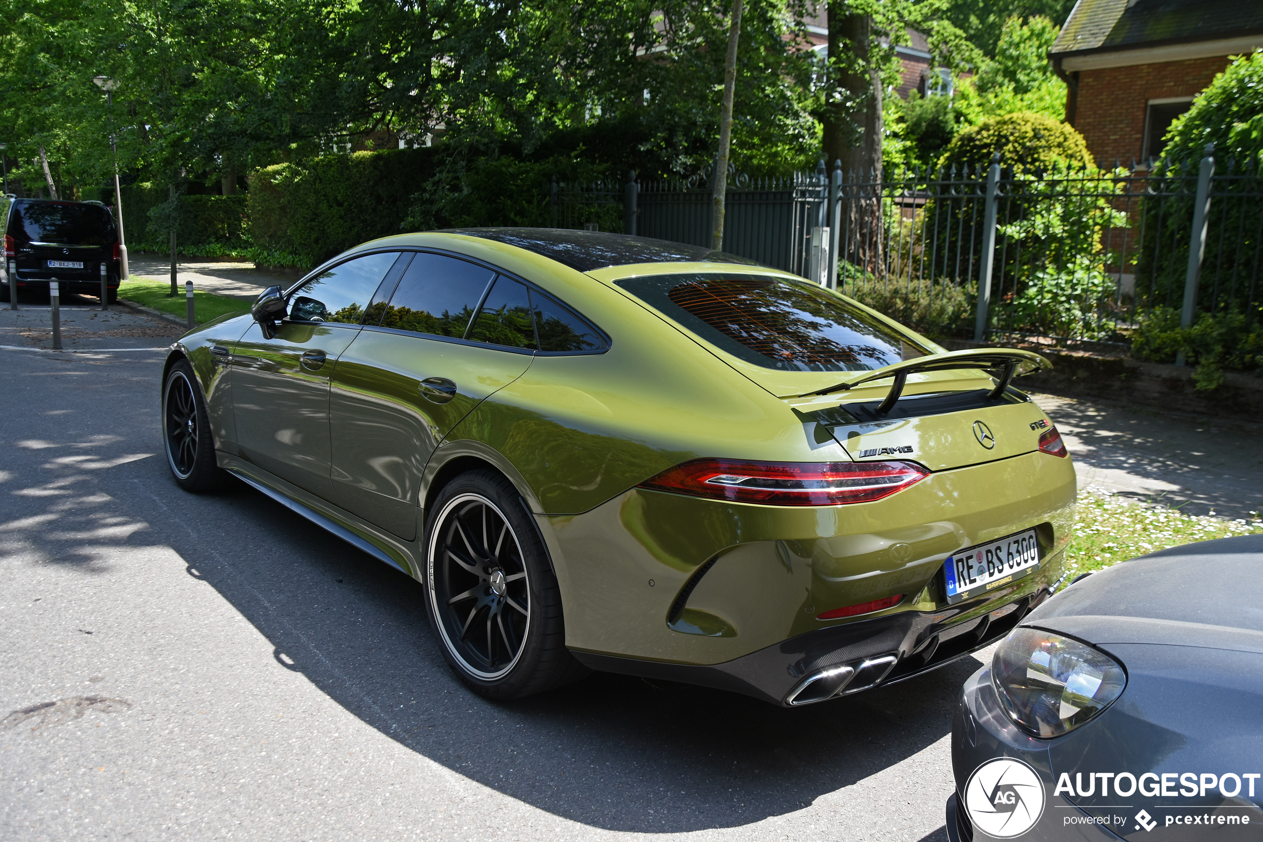 Mercedes-AMG GT 63 S X290