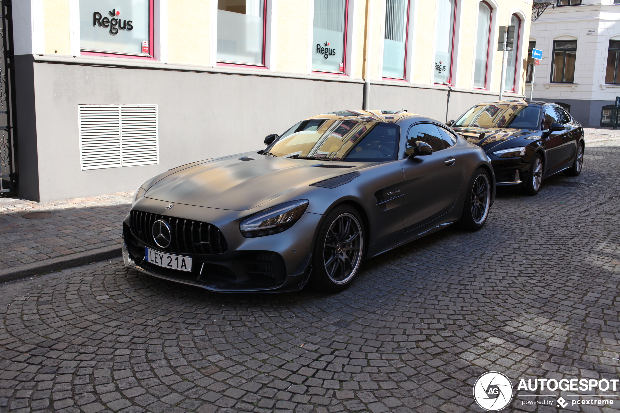 Mercedes-AMG GT R Pro C190