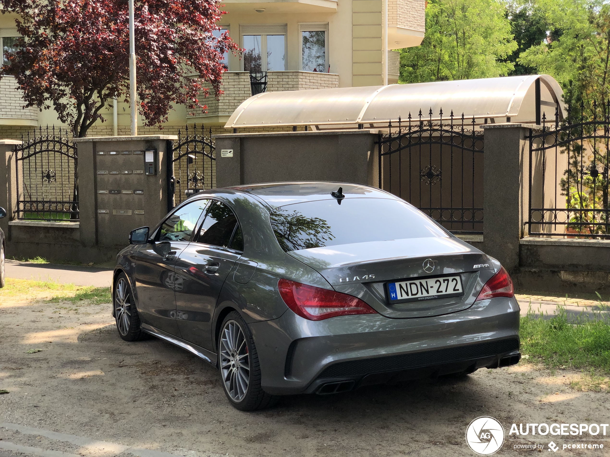 Mercedes-Benz CLA 45 AMG C117