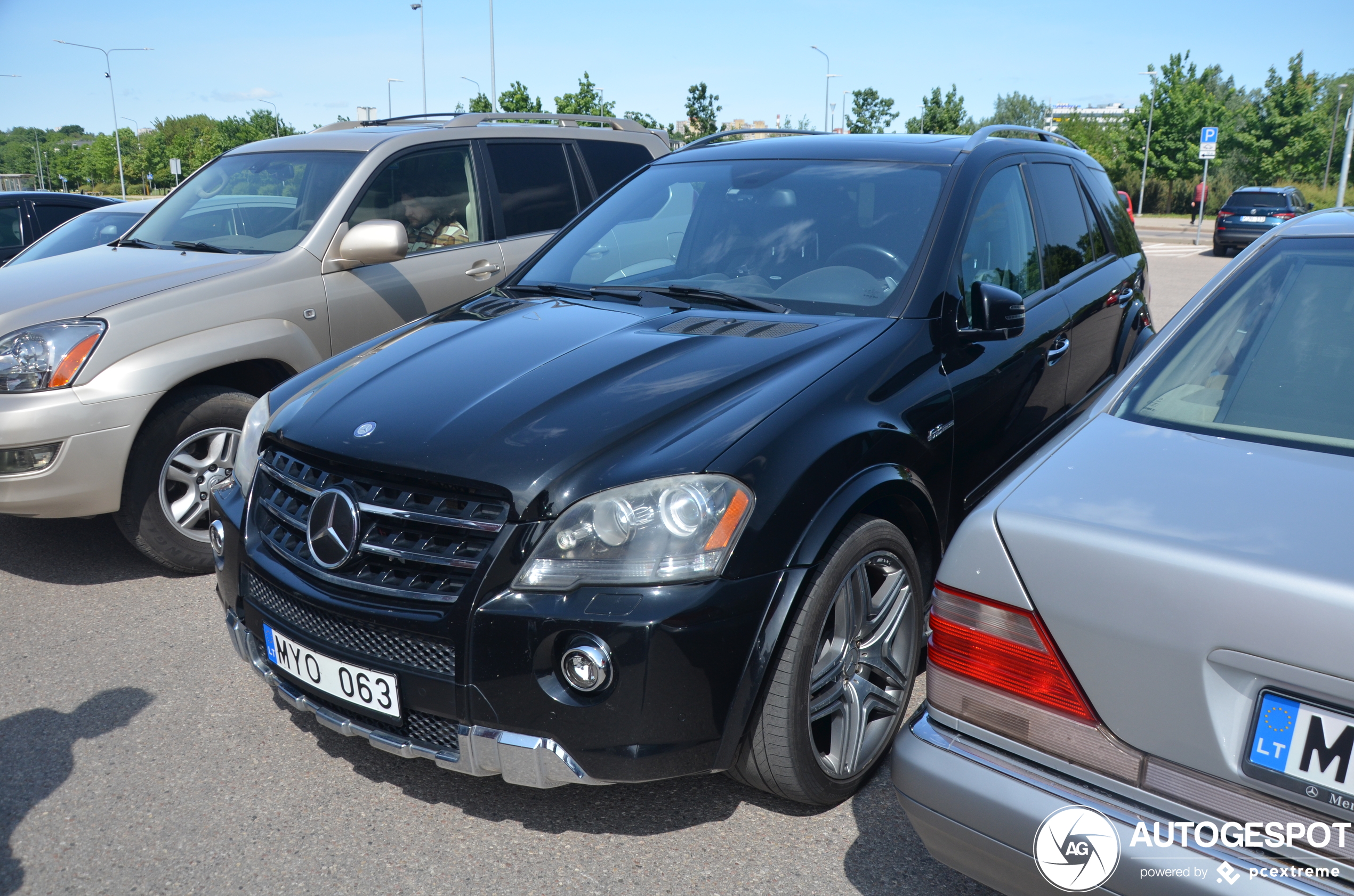 Mercedes-Benz ML 63 AMG 10th Anniversary