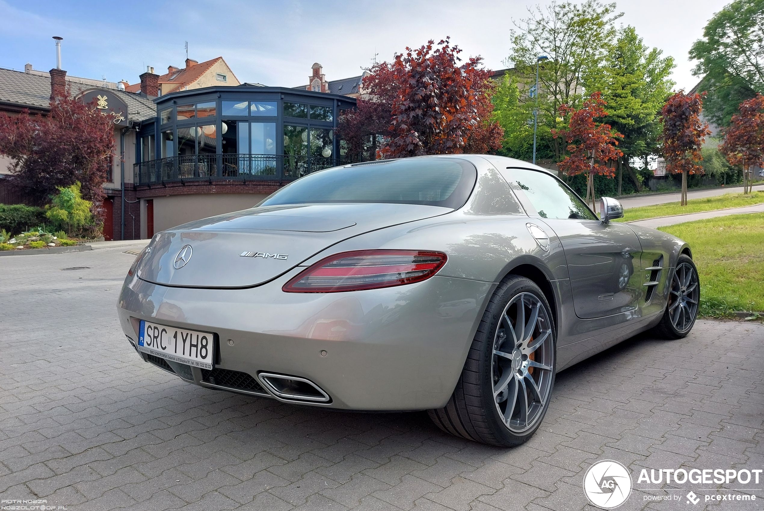 Mercedes-Benz SLS AMG