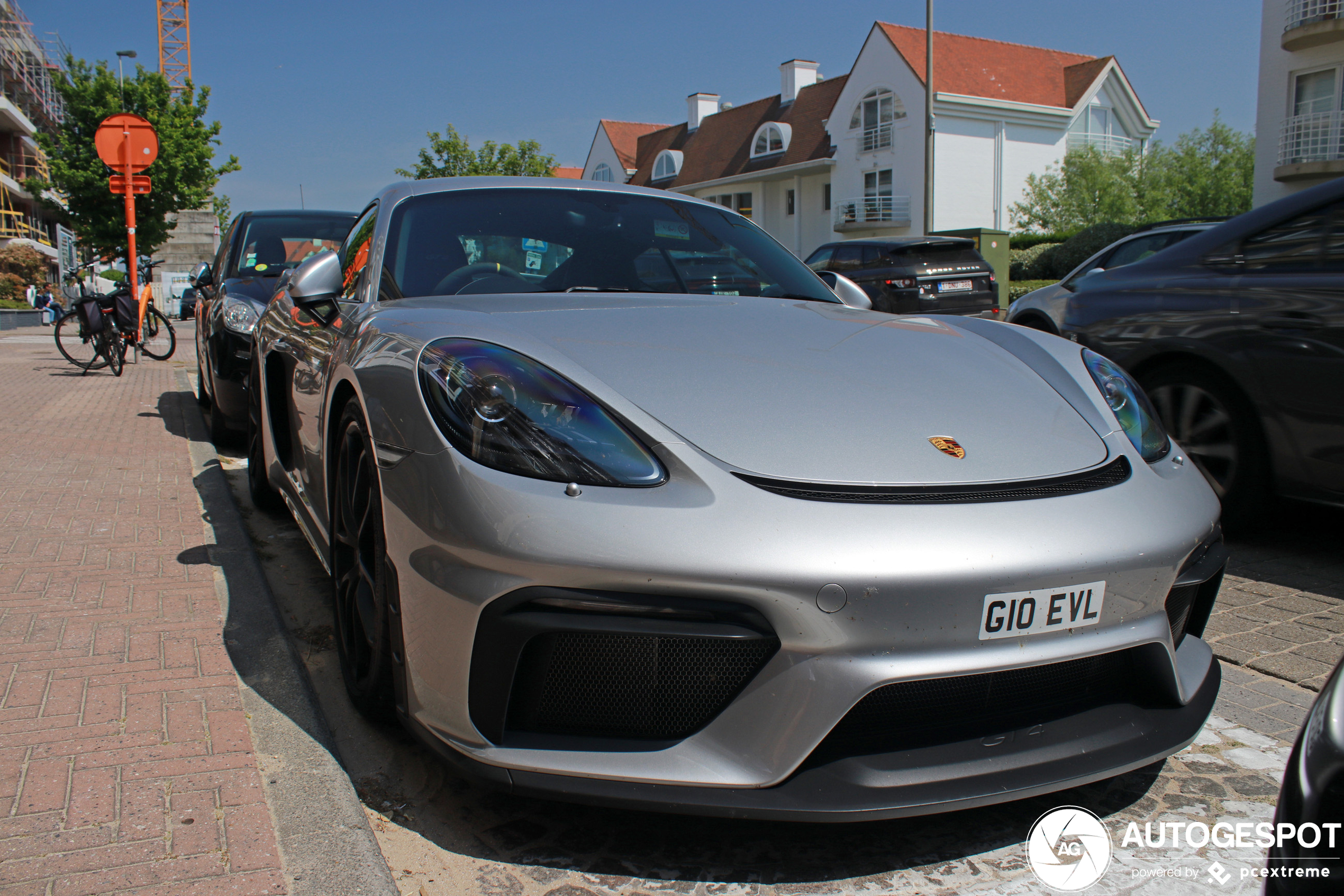 Porsche 718 Cayman GT4