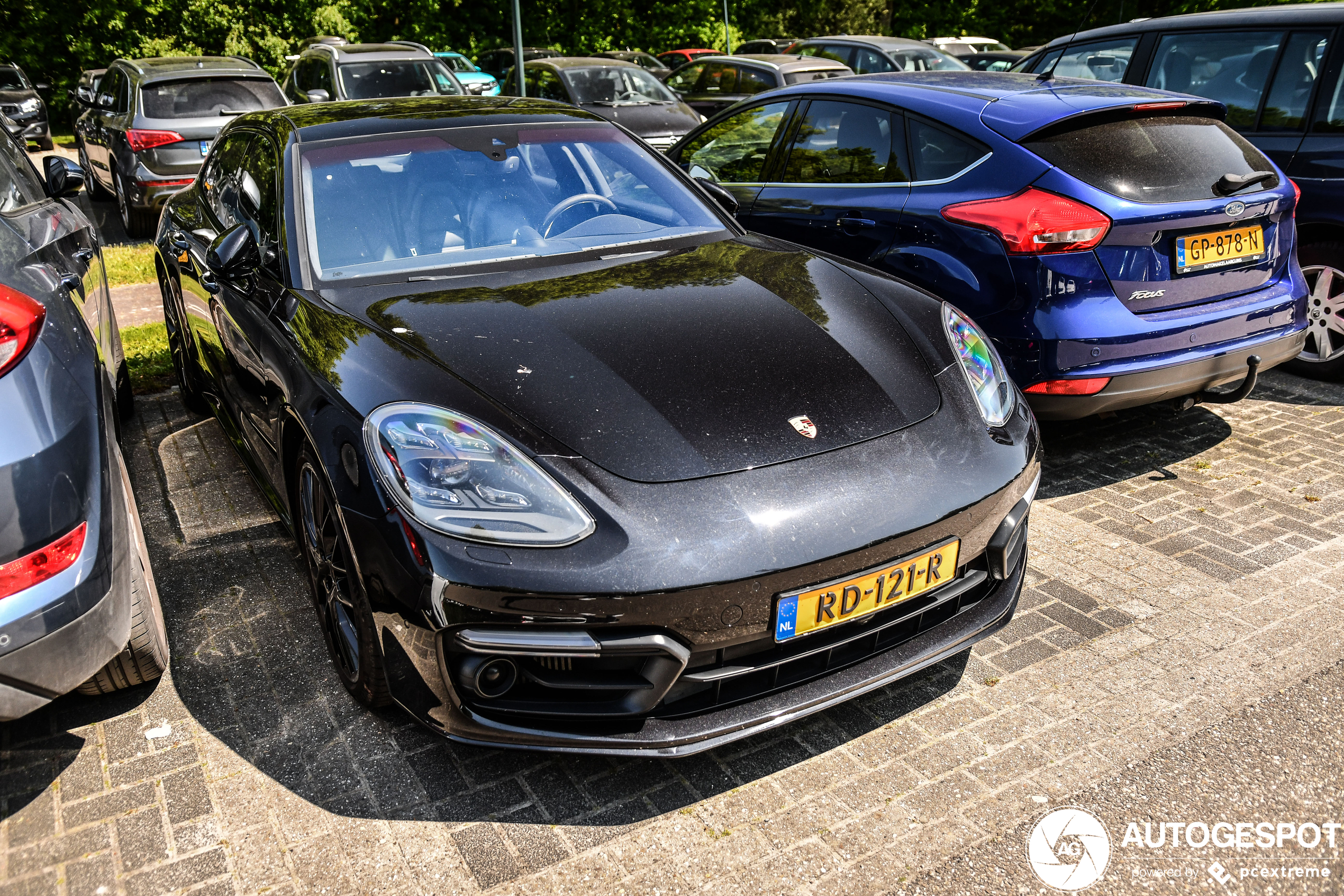 Porsche 971 Panamera Turbo Sport Turismo