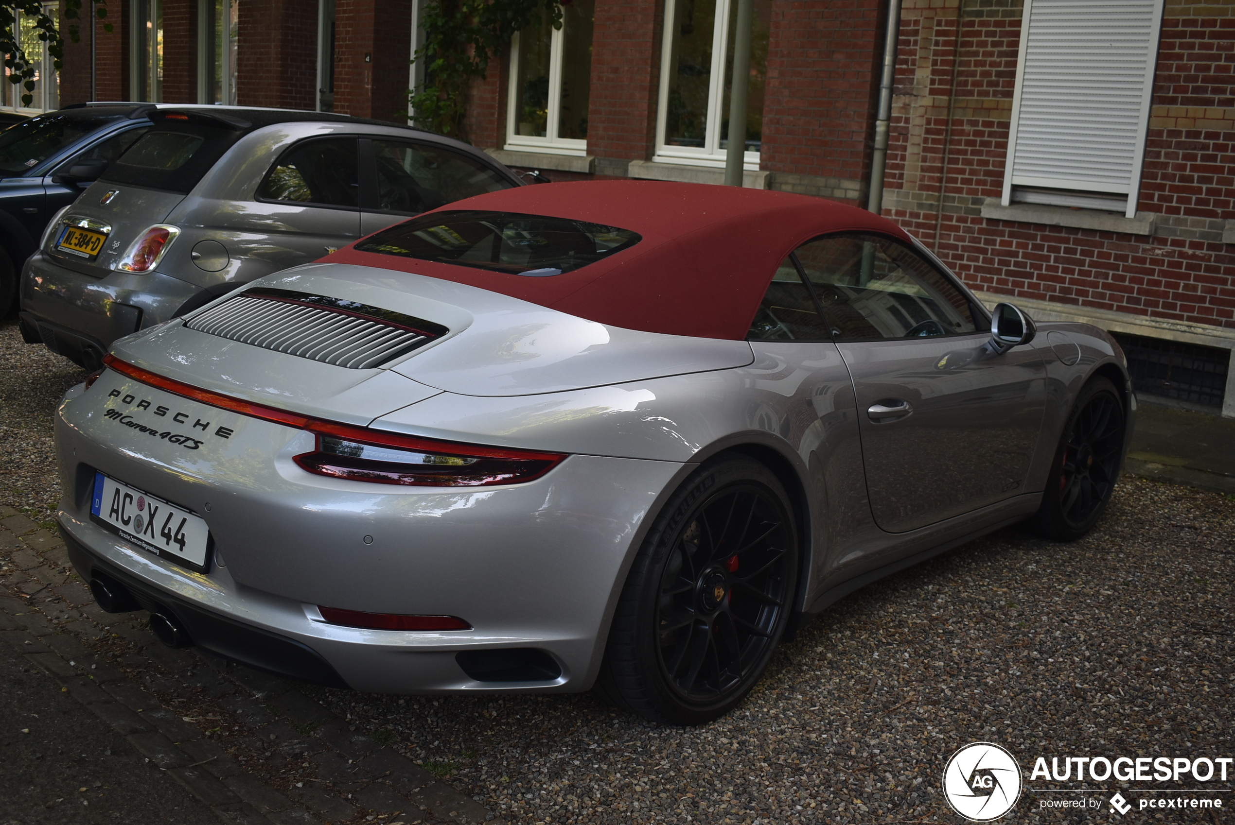 Porsche 991 Carrera 4 GTS Cabriolet MkII