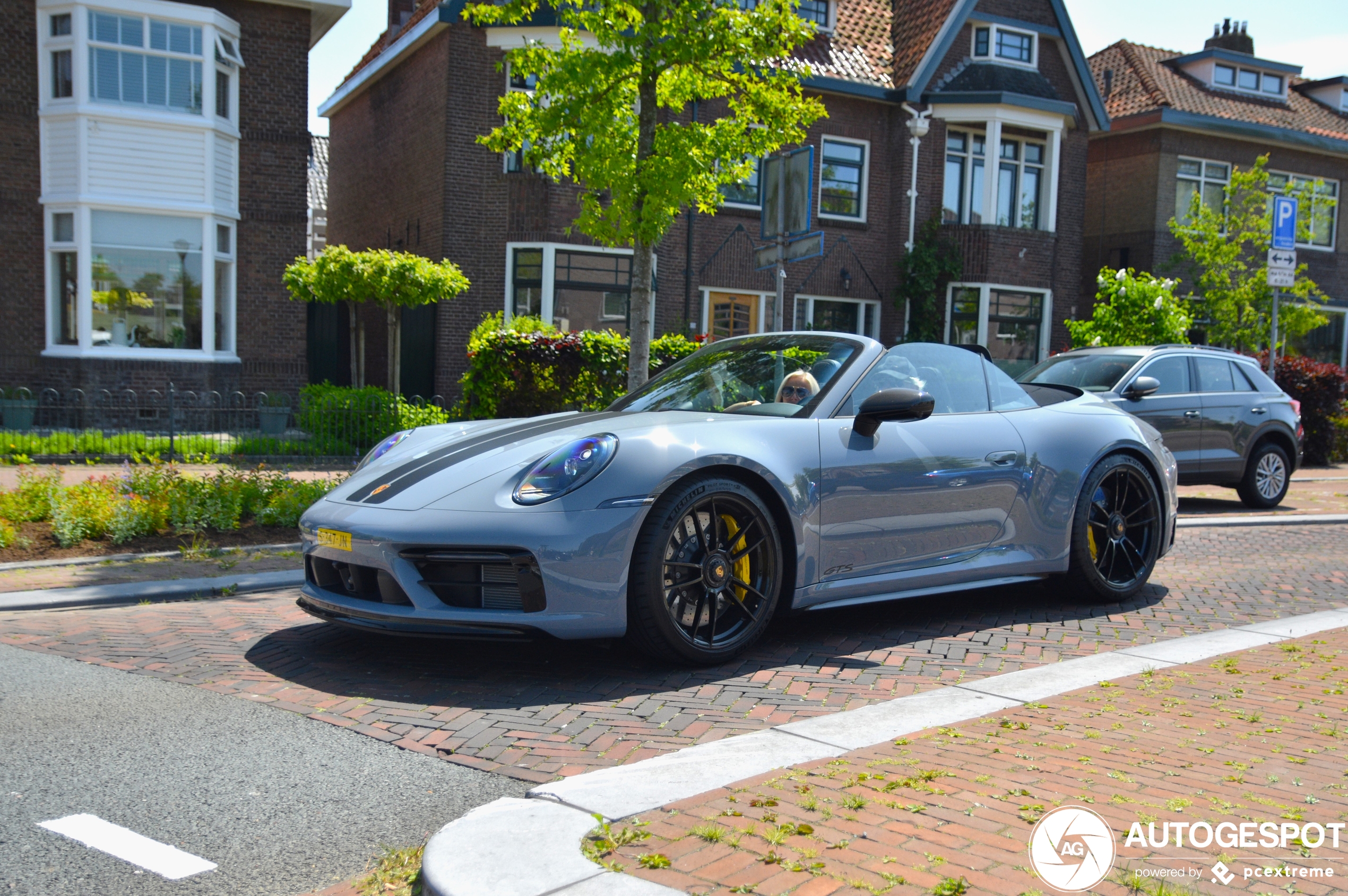 Porsche 992 Carrera GTS Cabriolet