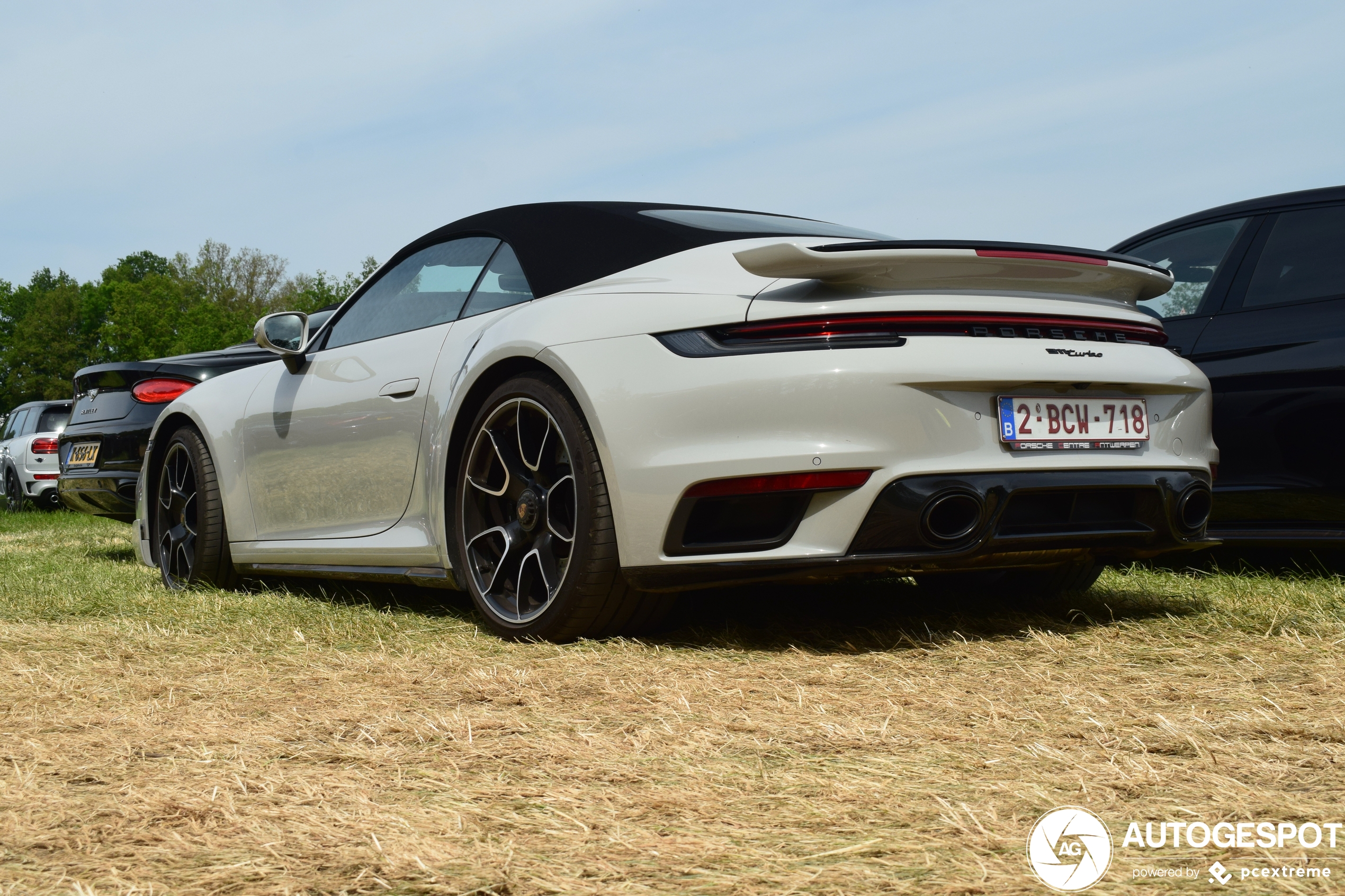 Porsche 992 Turbo Cabriolet