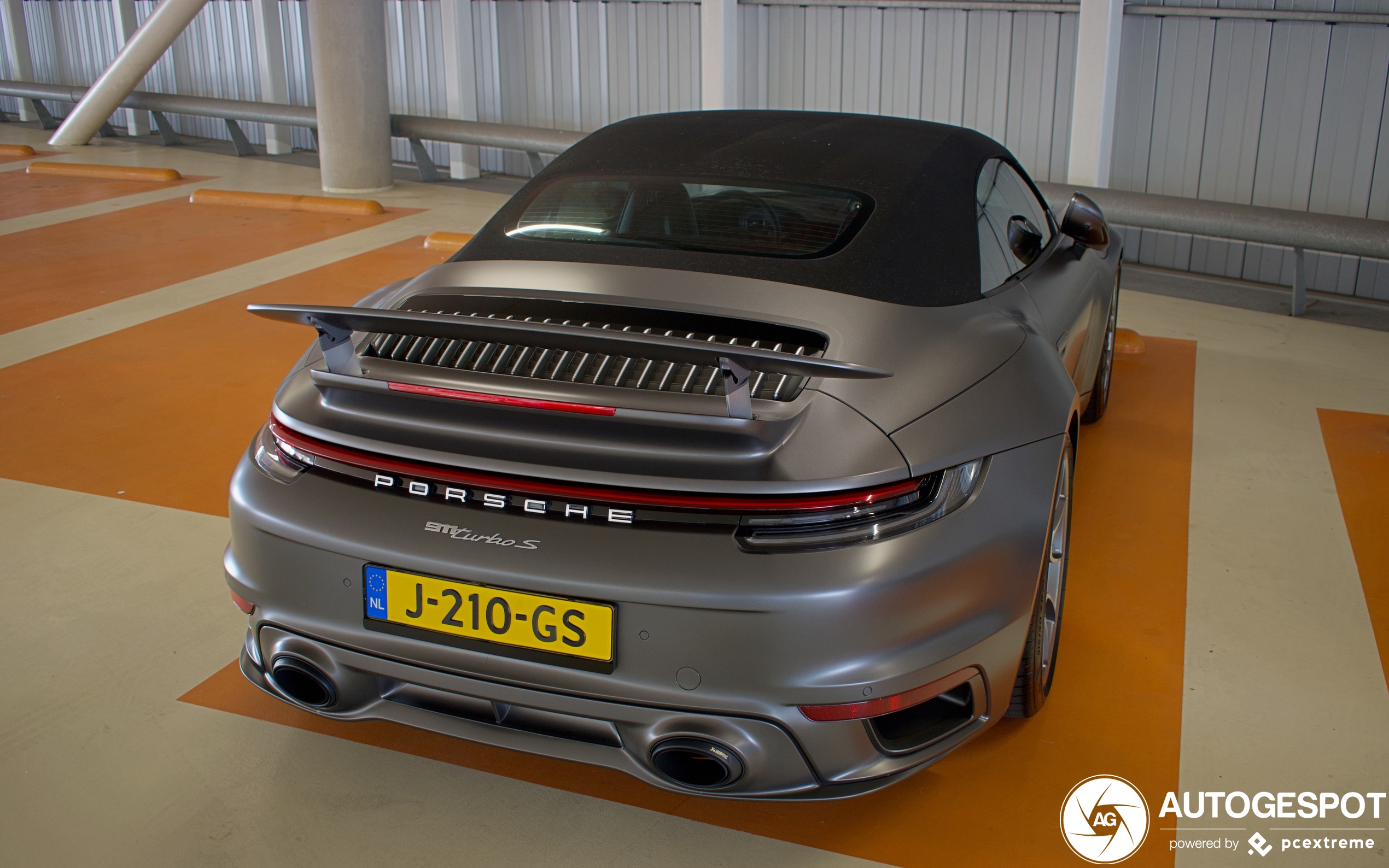 Porsche 992 Turbo S Cabriolet