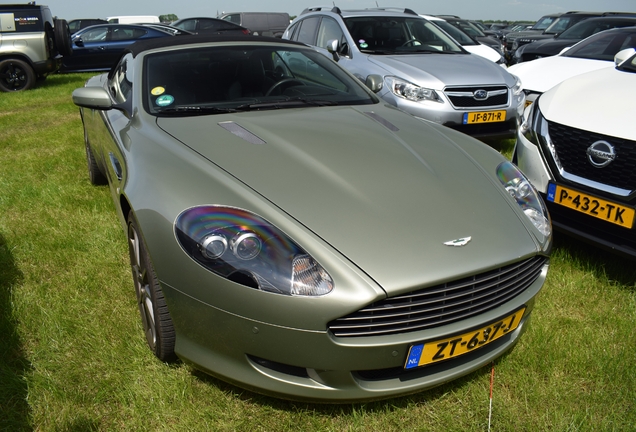 Aston Martin DB9 Volante