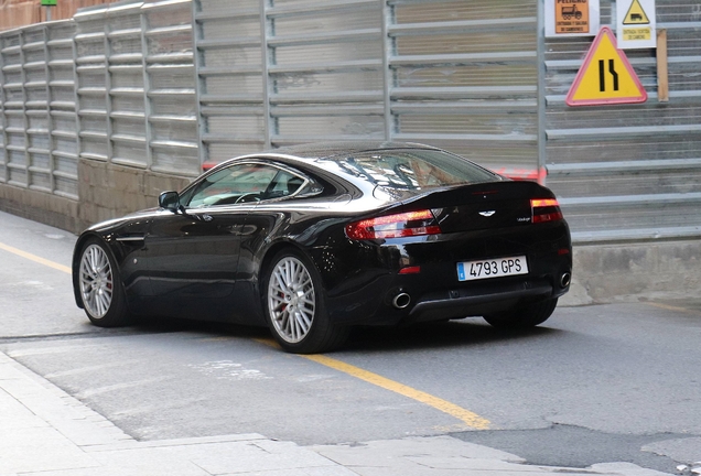 Aston Martin V8 Vantage