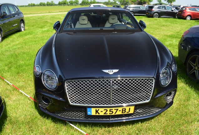 Bentley Continental GTC V8 2020