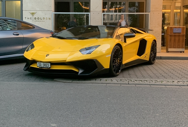 Lamborghini Aventador LP750-4 SuperVeloce Roadster