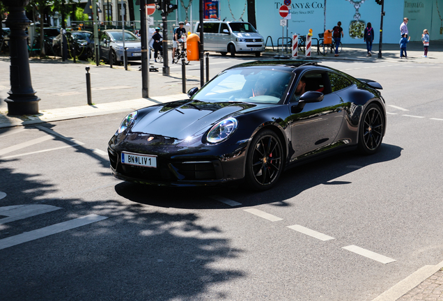 Porsche 992 Carrera S