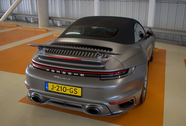 Porsche 992 Turbo S Cabriolet