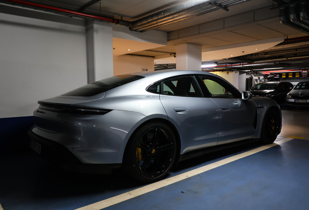 Porsche Taycan Turbo S