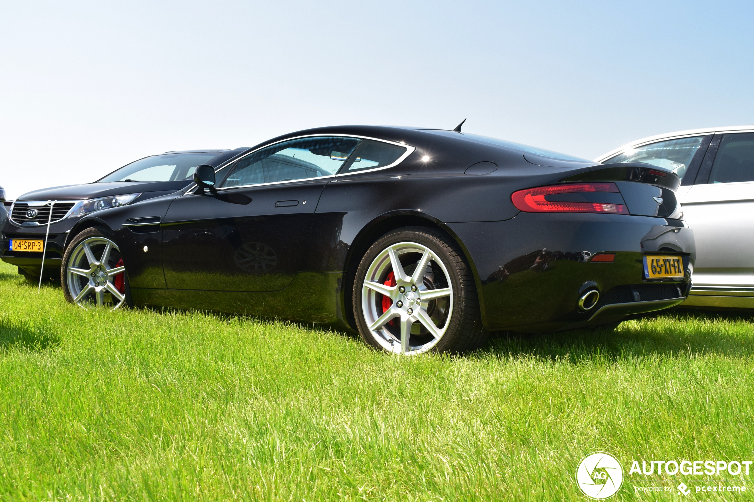 Aston Martin V8 Vantage