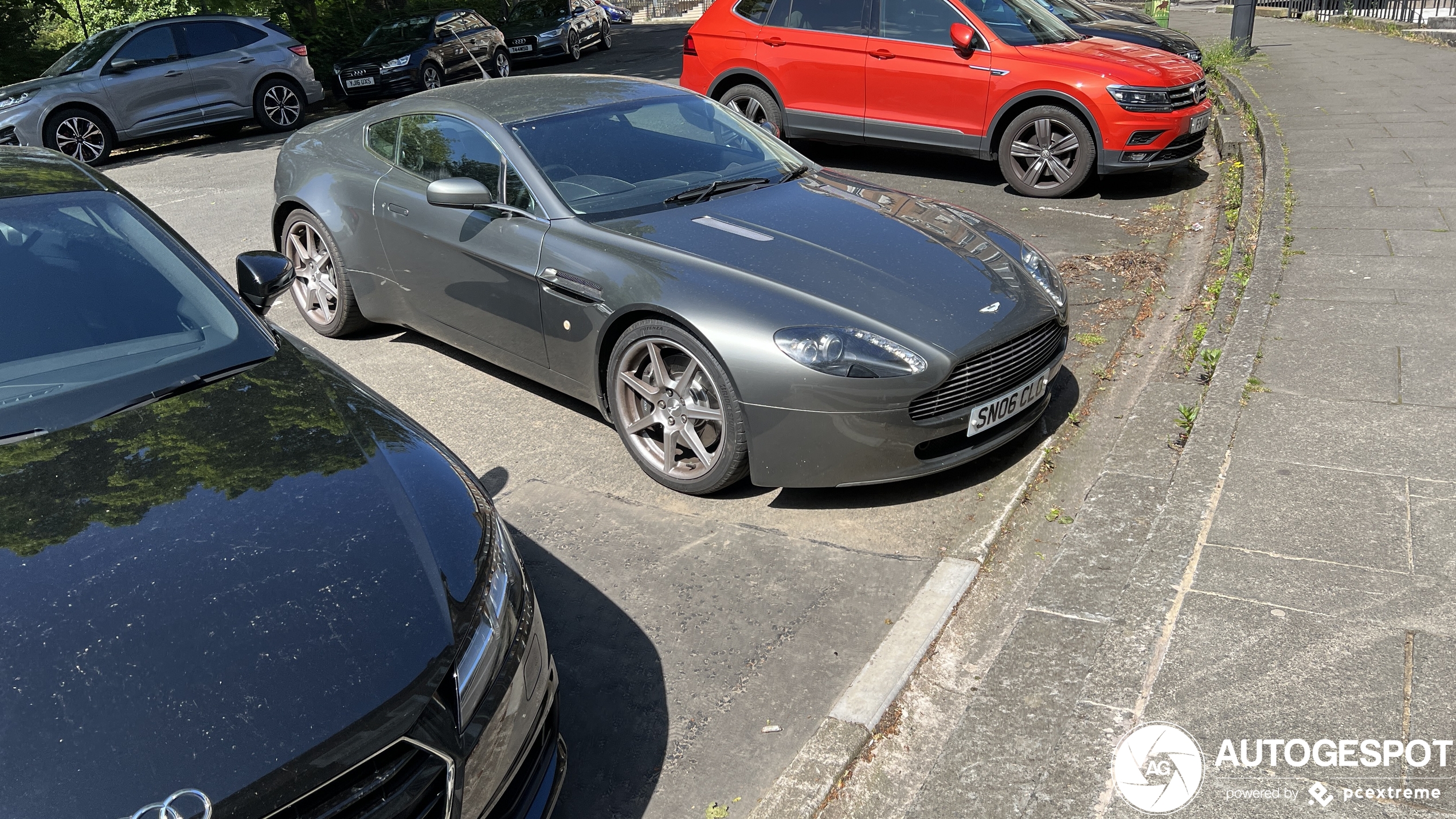 Aston Martin V8 Vantage