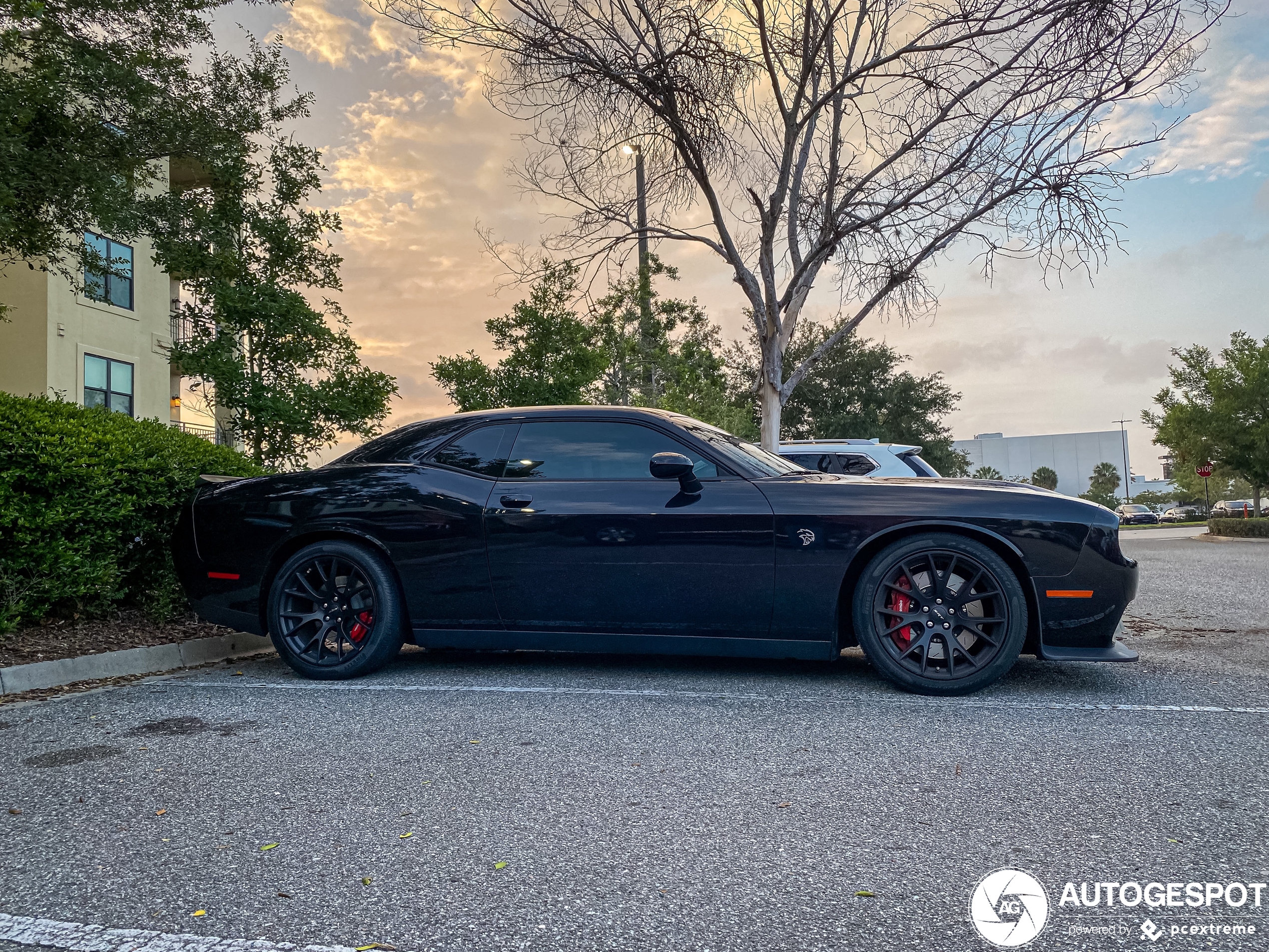 Dodge Challenger SRT Hellcat