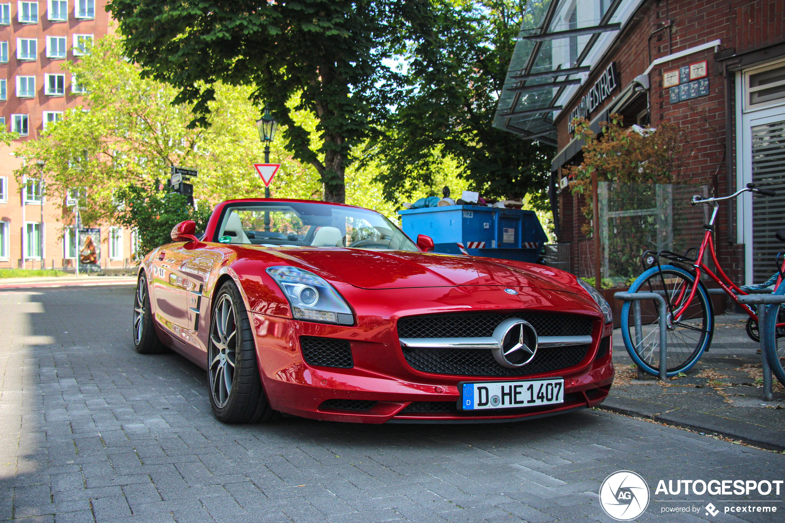 Mercedes-Benz SLS AMG Roadster