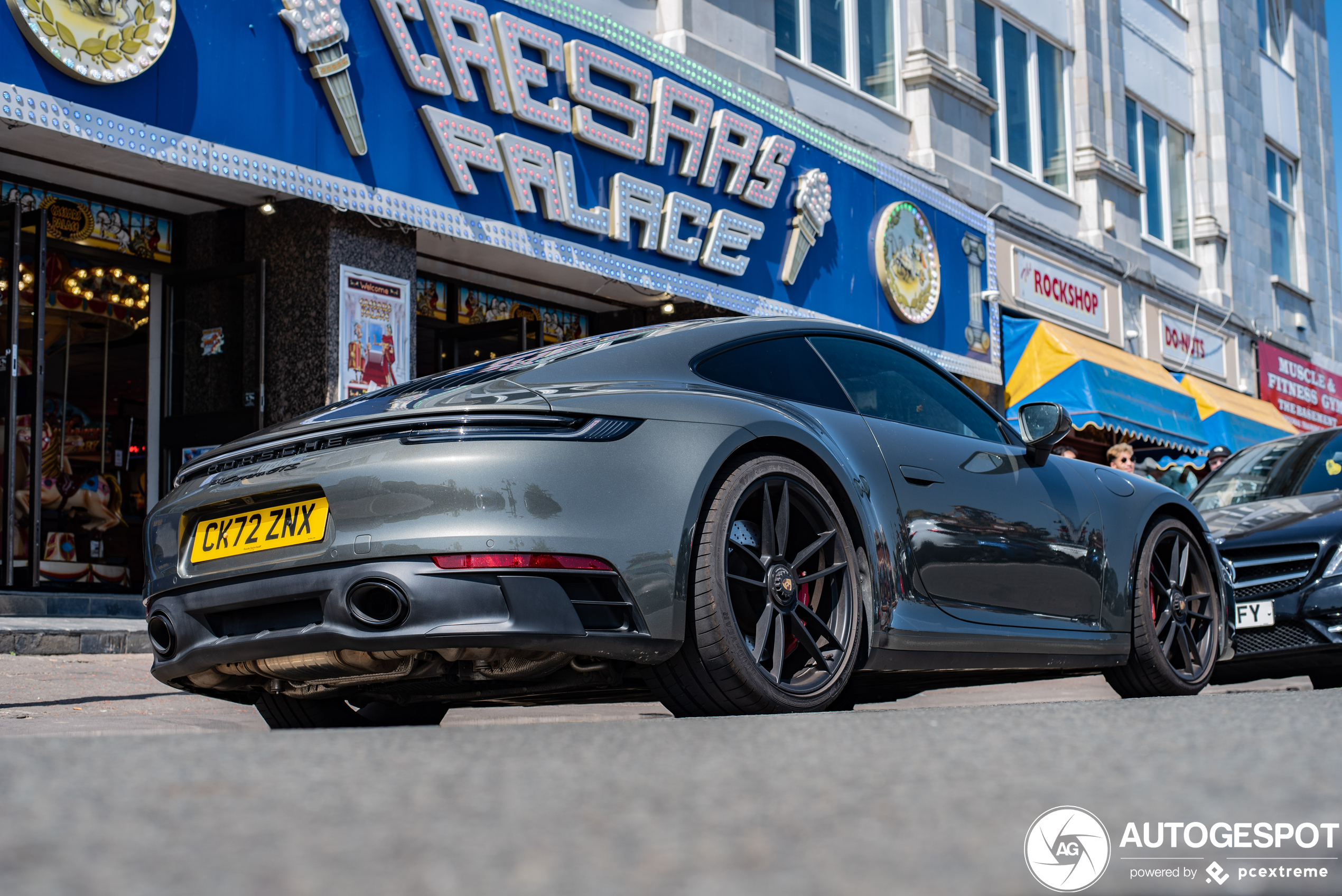 Porsche 992 Carrera GTS