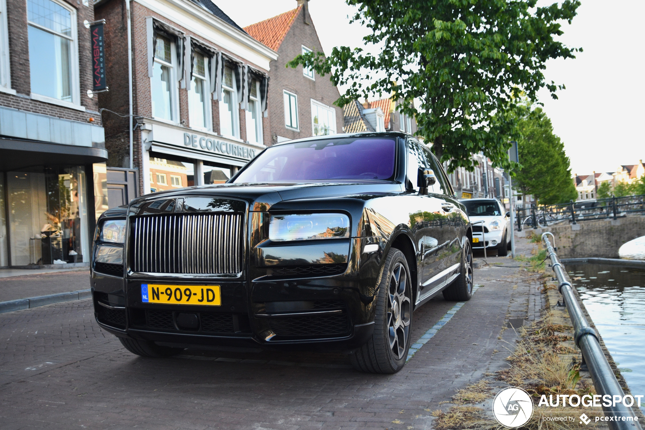 Rolls-Royce Cullinan Black Badge