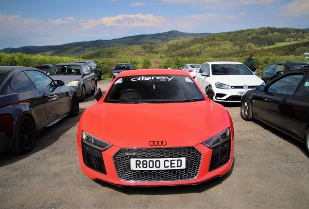 Audi R8 V10 Plus 2015